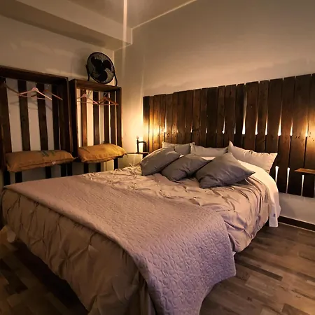 Homeanywhere - Pignolo 5 - The Kraken Apartment Bergamo